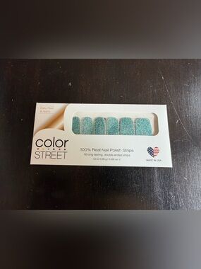 Color Street Blue Lagoon Nail Polish Strips